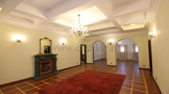 Dorobanti - Capitals - villa with 5 rooms for rent/sale Dorobanti - Capitale - vila cu 5 camere de inchiriat/vanzare