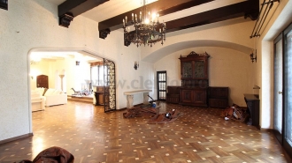 Dorobanti - Capitals - villa with 5 rooms for rent/sale Dorobanti - Capitale - vila cu 5 camere de inchiriat/vanzare