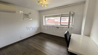Vila de Lux cu acces la piscina in zona Pipera Vila de Lux cu acces la piscina in zona Pipera