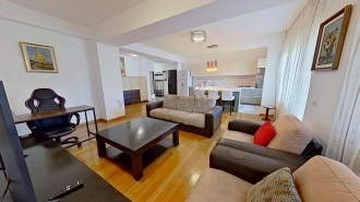 Apartament cu 3 camere în zona Iancu Nicolae