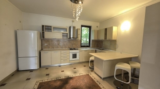 Individual villa with pool, Jollie Ville Vilă individuală cu piscină, Jollie Ville