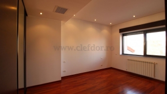 Dorobanti area - 3 bedroom penthouse apartment with a large terrace Dorobanti - penthouse cu 4 camere si terasa spatioasa