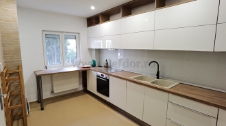 Fully renovated villa near British School Vilă complet renovată in apropiere de British School