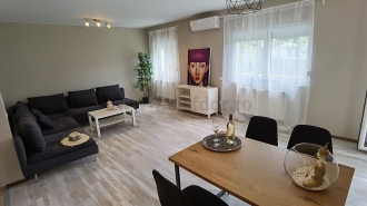 Fully renovated villa near British School Vilă complet renovată in apropiere de British School