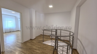 Villa with Swimming Pool on Iancu Nicolae for Rent Vilă cu Piscina de închiriat în zona Iancu Nicolae