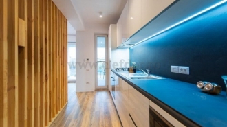 Lake view Apartment! Apartament cu vedere spre lac!