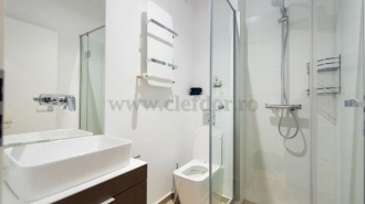 Lake view Apartment! Apartament cu vedere spre lac!