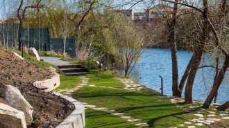 Apartament cu vedere spre lac!