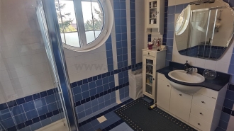 Vila Individuala cu Piscina- Pretabila pentru GRADINITA Vila Individuala cu Piscina- Pretabila pentru GRADINITA