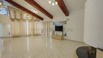 Vila Individuala cu Piscina- Pretabila pentru GRADINITA Vila Individuala cu Piscina- Pretabila pentru GRADINITA