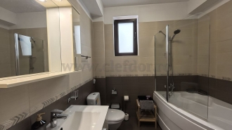 Villa for rent near Iancu Nicolae Vilă cu 5 camere de închiriat în apropere de Iancu Nicolae
