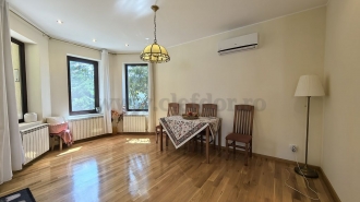 Villa for rent near Iancu Nicolae Vilă cu 5 camere de închiriat în apropere de Iancu Nicolae