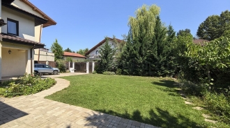Villa for rent near Iancu Nicolae Vilă cu 5 camere de închiriat în apropere de Iancu Nicolae