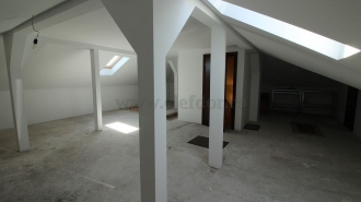 Vilă cu 5 camere de închiriat în apropere de Iancu Nicolae Vilă cu 5 camere de închiriat în apropere de Iancu Nicolae