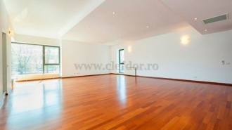 Apartament cu 4 camere de închiriat în zona Soseaua Nordului Apartament cu 4 camere de închiriat în zona Soseaua Nordului