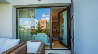 Apartament cu 3 camere in Complex cu Piscina Apartament cu 3 camere in Complex cu Piscina
