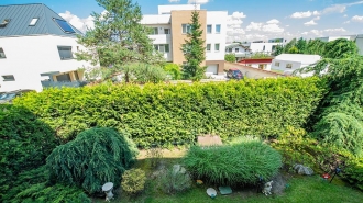 Apartament cu 3 camere in Complex cu Piscina Apartament cu 3 camere in Complex cu Piscina